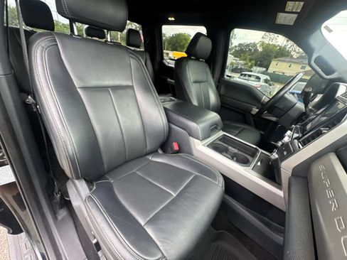 Used 2022 Ford F350 Lariat w/ Lariat Ultimate Package AWD/4WD image 17