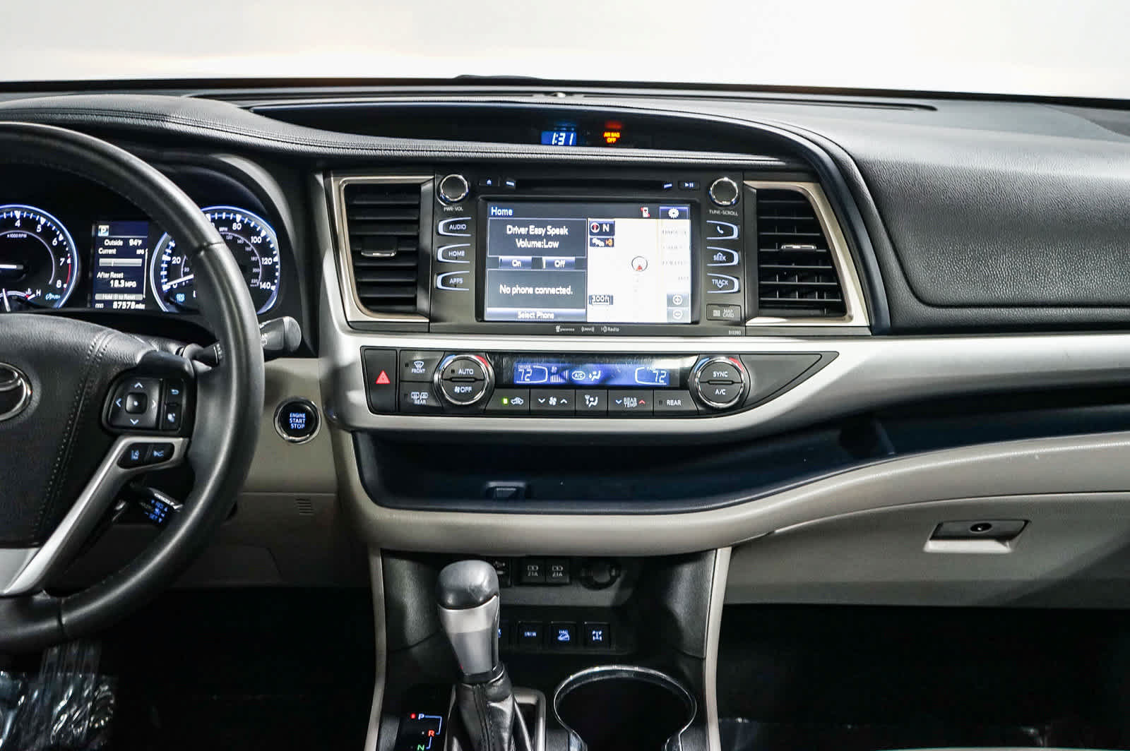Certified 2019 Toyota Highlander XLE AWD/4WD image 15