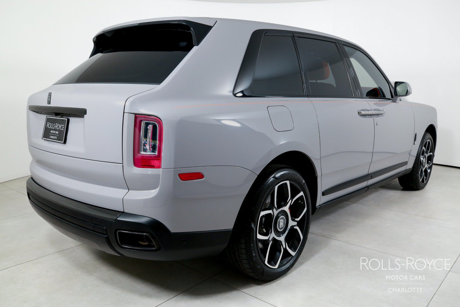Certified 2023 Rolls-Royce Cullinan Black Badge w/ Driver's Package AWD/4WD image 2