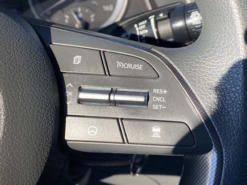 Used 2021 Hyundai Sonata SE image 16