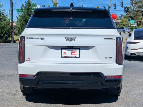 Used 2025 Cadillac Escalade IQ Sport 2 image 24