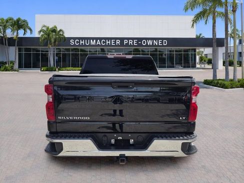 Used 2019 Chevrolet Silverado 1500 LT w/ Trailering Package RWD image 6