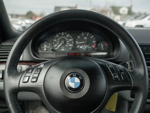 Used 2005 BMW 325Ci Convertible RWD image 19