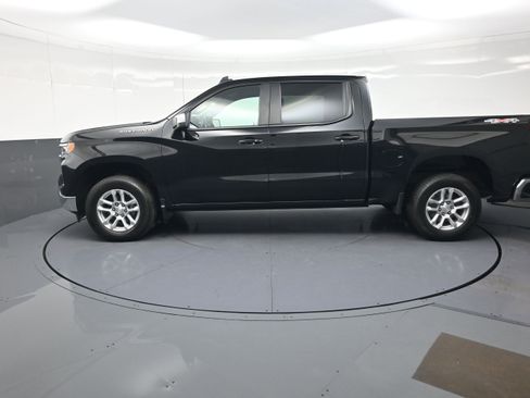 Used 2023 Chevrolet Silverado 1500 LT AWD/4WD image 6