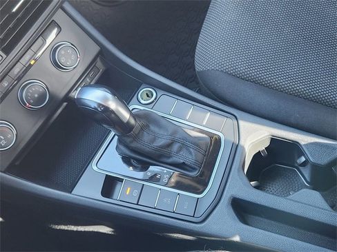 Used 2020 Volkswagen Jetta S image 35