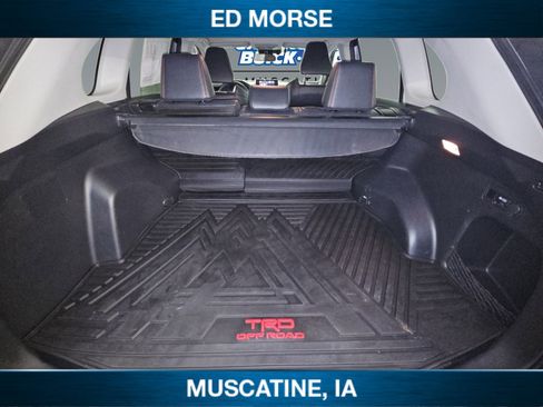 Used 2020 Toyota RAV4 TRD Off-Road image 18