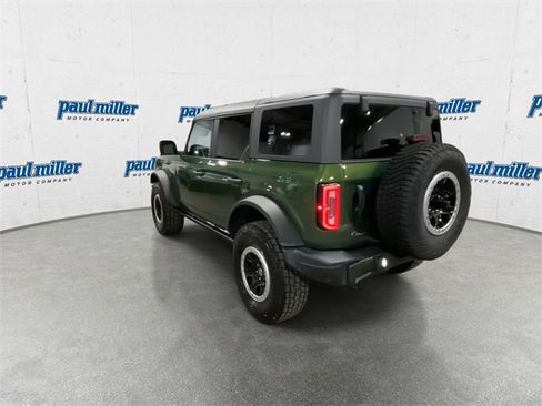 Used 2022 Ford Bronco Badlands image 9