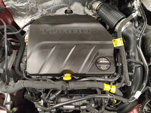 Used 2025 Chevrolet Trax LS FWD image 30