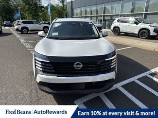 New 2025 Nissan Kicks SR video 2