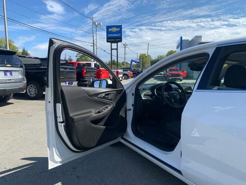 Certified 2024 Chevrolet Malibu LT image 15