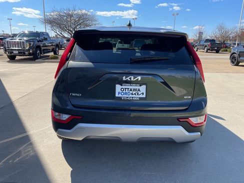 New 2026 Kia Niro LX image 6