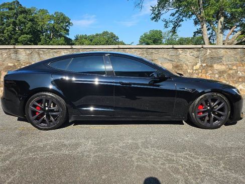 Used 2024 Tesla Model S Plaid AWD/4WD image 10