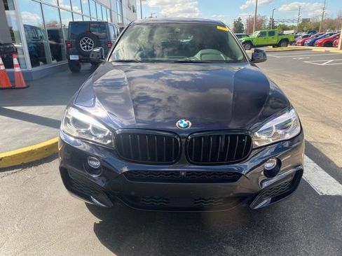 Used 2019 BMW X6 sDrive35i w/ M Sport Package image 3
