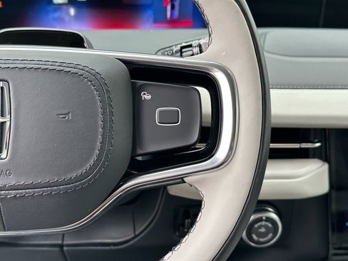 New 2026 Lincoln Navigator Reserve AWD/4WD image 11