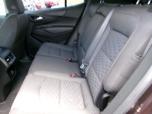 Used 2020 Chevrolet Equinox LT AWD/4WD image 10