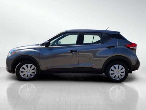 Used 2020 Nissan Kicks S FWD image 10