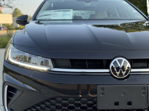 New 2025 Volkswagen Jetta S image 3