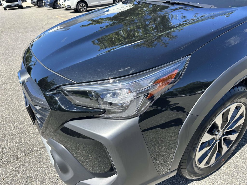 Certified 2025 Subaru Outback Touring XT AWD/4WD image 7