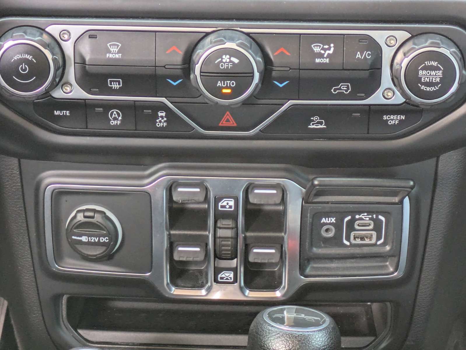 Used 2021 Jeep Gladiator Sport AWD/4WD image 14