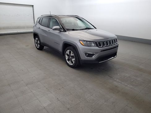 Used 2019 Jeep Compass Limited w/ Safety & Security Group AWD/4WD image 13