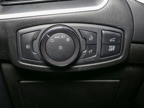 Used 2019 Ford Edge SEL w/ Equipment Group 201A AWD/4WD image 35