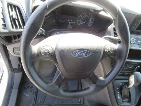 Used 2022 Ford Transit Connect XL image 18