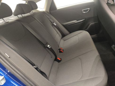 Used 2025 Kia K4 FWD image 19