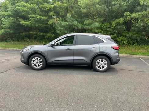 Used 2023 Ford Escape Active AWD/4WD image 17