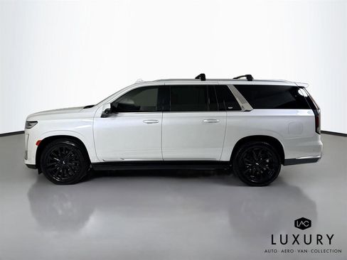 Used 2024 Cadillac Escalade ESV Premium Luxury w/ Performance Package AWD/4WD image 9