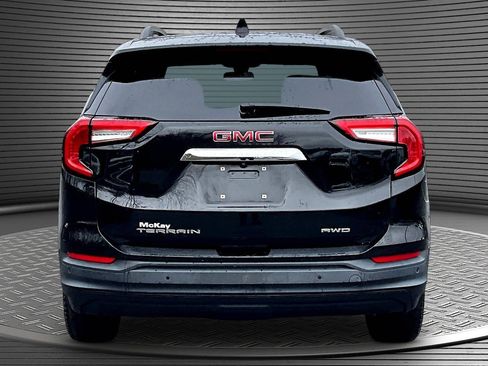 Used 2022 GMC Terrain SLE w/ Driver Convenience Package AWD/4WD image 5