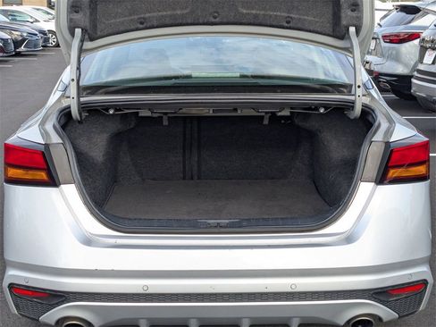 Used 2023 Nissan Altima 2.5 SL image 36