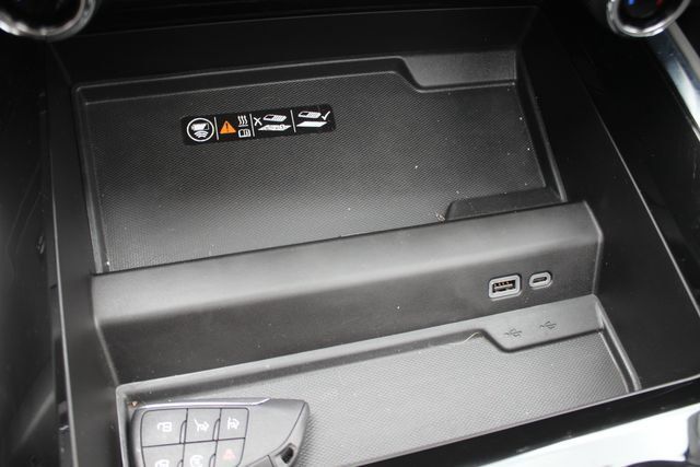 Used 2025 Chevrolet Tahoe High Country w/ Sun And Tow Package AWD/4WD image 10