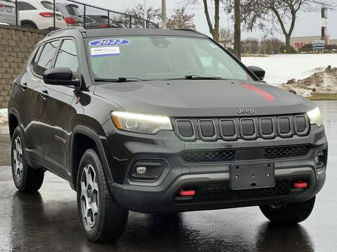 Used 2022 Jeep Compass Trailhawk w/ Trailhawk Elite Group image 42