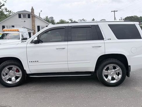 Used 2016 Chevrolet Tahoe LTZ AWD/4WD image 8