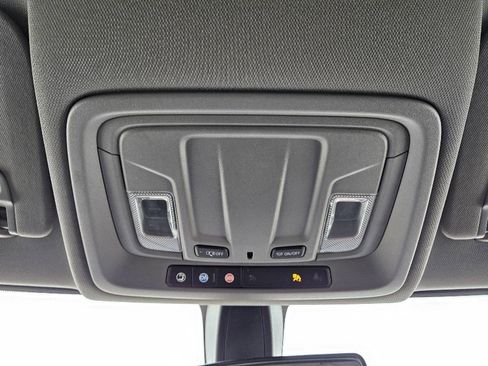 Used 2021 Chevrolet Silverado 1500 RST image 20