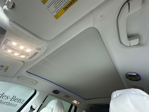 Certified 2025 Mercedes-Benz Maybach GLS 600 4MATIC image 8