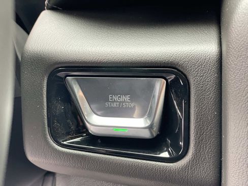 New 2026 GMC Yukon Denali AWD/4WD image 16