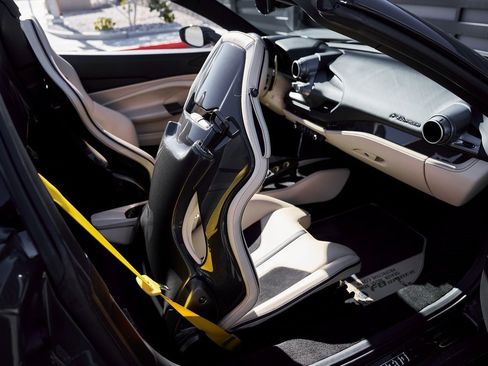 Used 2022 Ferrari F8 Tributo image 47