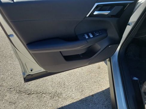 New 2026 Mitsubishi Outlander SE FWD image 22