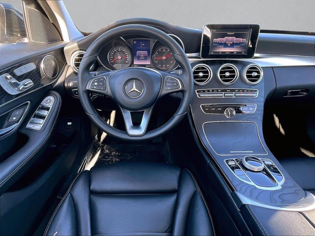 Used 2017 Mercedes-Benz C 300 Sedan image 7