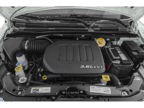 Used 2020 Dodge Grand Caravan GT FWD image 16