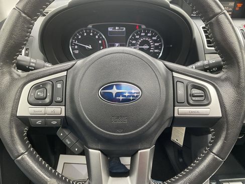Used 2017 Subaru Forester 2.5i Limited AWD/4WD image 18