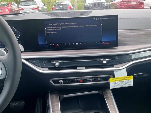 New 2026 BMW X5 xDrive40i w/ M Sport Package AWD/4WD image 6