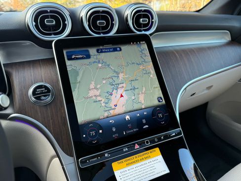 New 2026 Mercedes-Benz GLC 300 GLC 300 image 16