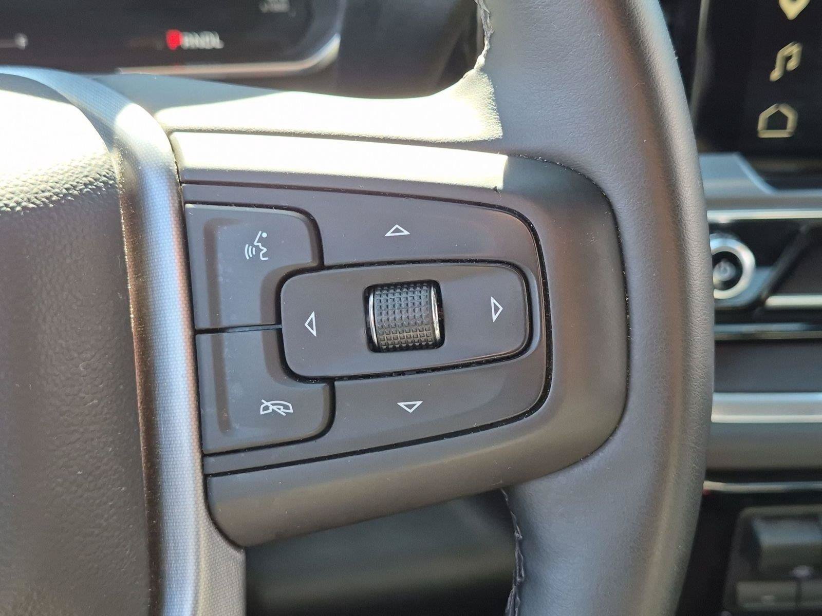 Used 2026 GMC Sierra 1500 SLT AWD/4WD image 27