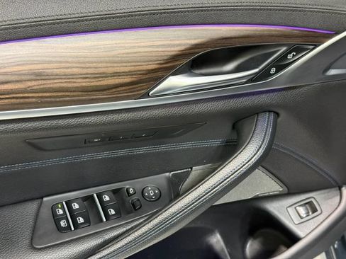 Used 2020 BMW 530i w/ M Sport Package RWD image 13