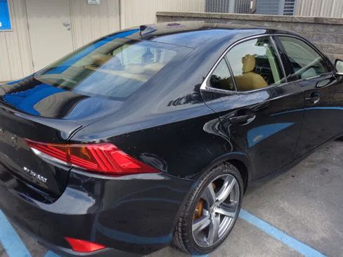 Used 2017 Lexus IS 300 AWD w/ Premium Package image 5