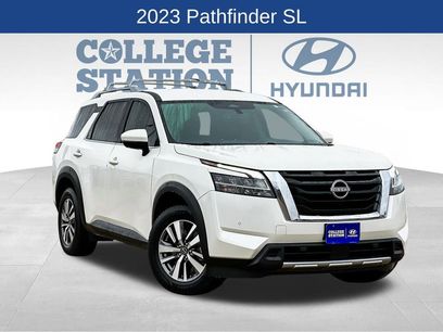 Used 2023 Nissan Pathfinder SL