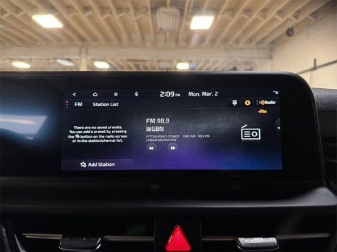 Certified 2024 Kia Seltos S image 17