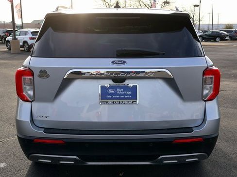 Certified 2022 Ford Explorer XLT w/ Equipment Group 202A image 14